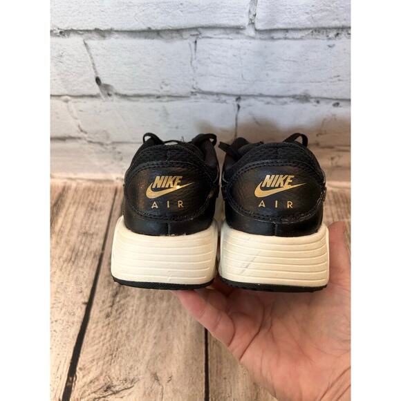NIKE Women’s Air Max SC Sneakers / Size: 6 - Picture 8 of 9